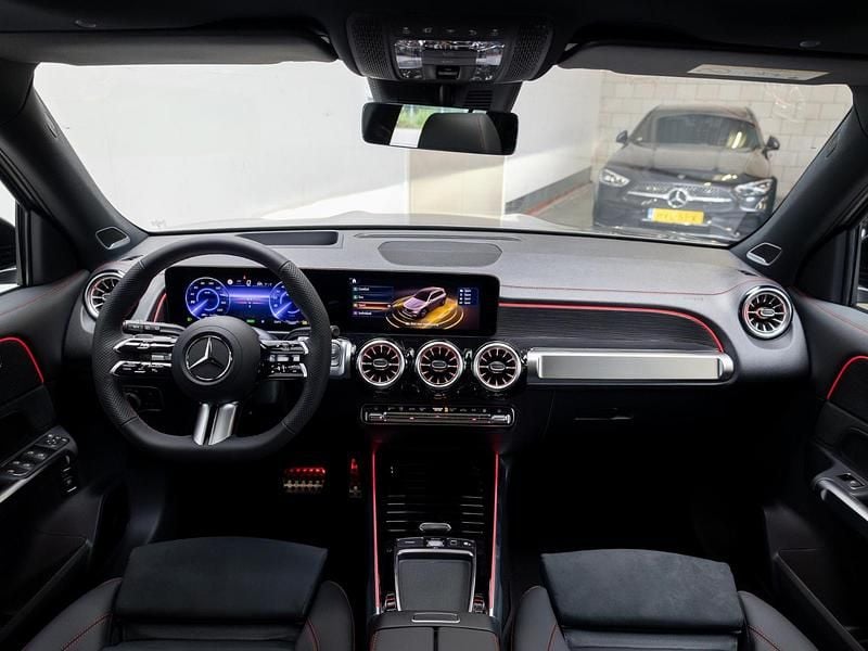 Occasion Mercedes EQB250+ Business 140 kW (191 PK) 2025 Grijs SUV