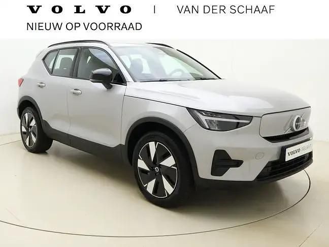 Grijs Nieuw 2025 Volvo EX40 Plus SUV | € 49.970 (Super prijs) - Afbeelding 1/4