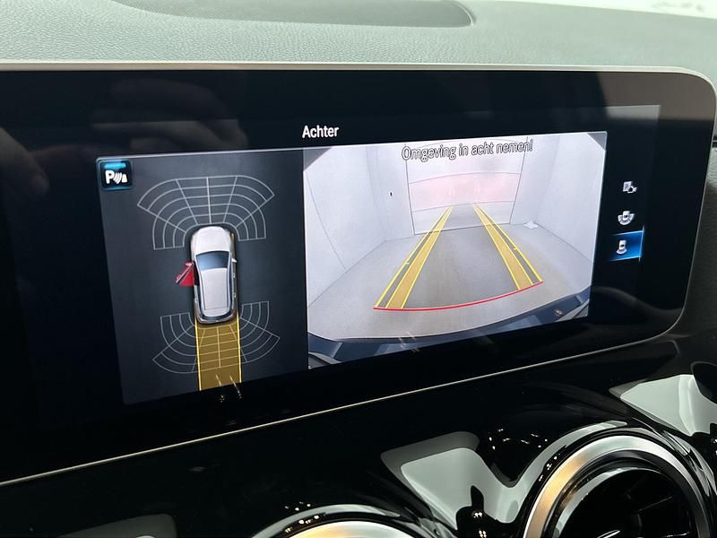 Occasion Mercedes B180 Business 136 PK (100 kW) 2019 Blauw MPV