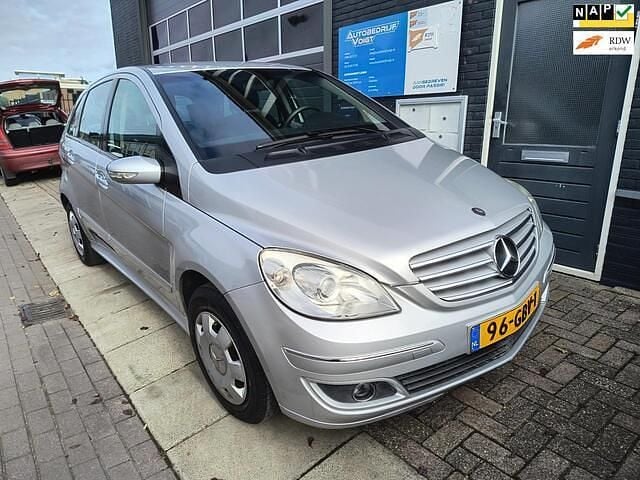 Grijs Gebruikt 2008 Mercedes B170 MPV | € 3.500 (Goede deal) - Afbeelding 1/4