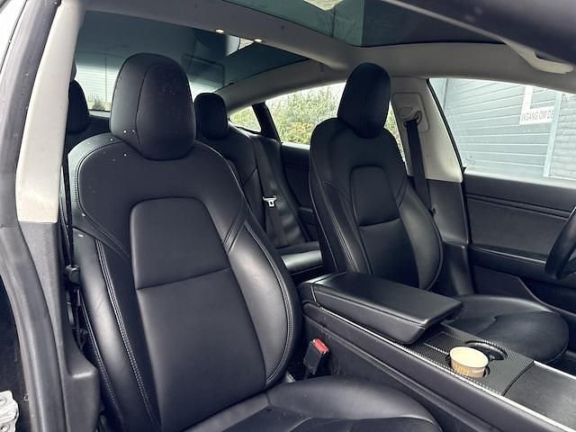 Occasion Tesla Model 3 Long Range RWD 235 kW (320 PK) 2019 Zwart Sedan