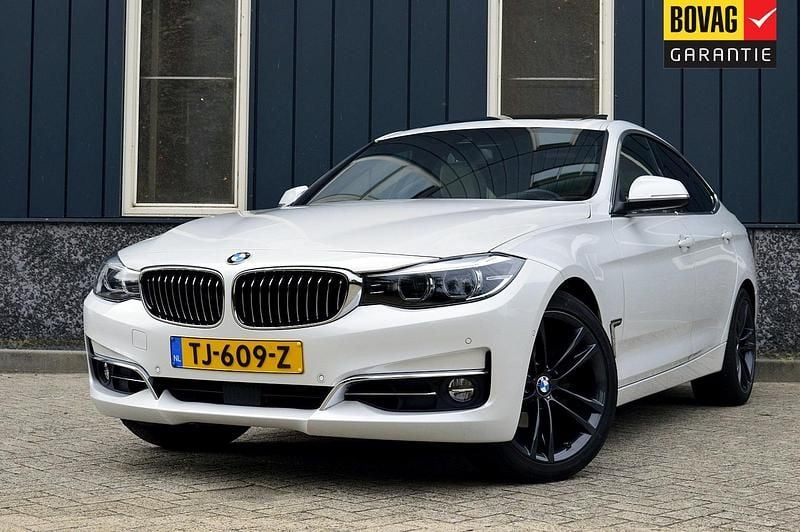 Wit Gebruikt 2018 BMW 320 Executive Hatchback | € 22.950 (Eerlijke prijs) - Afbeelding 1/4