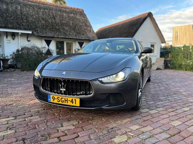 Grijs Gebruikt 2013 Maserati Ghibli Coupé | € 22.600 - Afbeelding 1/4