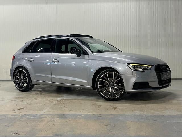 Occasion Audi A3 Sportback Design 150 PK (110 kW) 2017 Grijs Hatchback