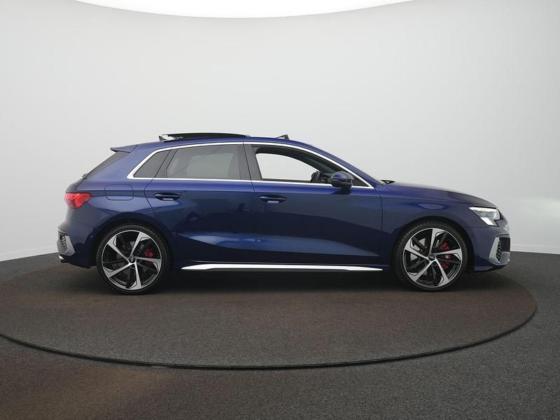 Occasion Audi A3 Sportback Basis 311 PK (228 kW) 2021 Blauw Hatchback