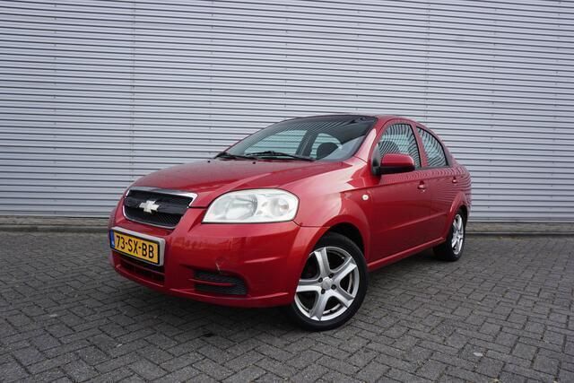 Rood Gebruikt 2006 Chevrolet Aveo Sedan | € 1.250 (Duur) - Afbeelding 1/4