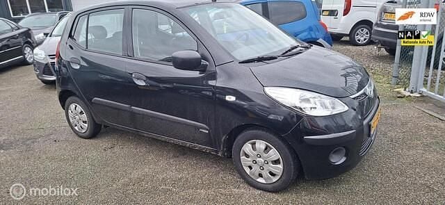 Zwart Occasion 2009 Hyundai i10 Active Hatchback | € 1.250 (Goede deal) - Afbeelding 1/4