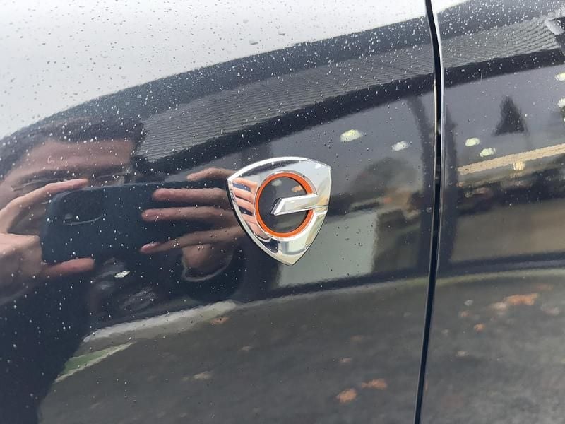 Occasion Mazda MX30 Edition 170 PK (125 kW) 2023 Jet black twotone maroon rouge SUV