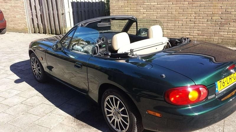 Groen Gebruikt 1999 Mazda MX5 Cabriolet | € 6.450 (Eerlijke prijs) - Afbeelding 1/4