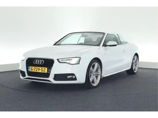 Wit, metallic lak Gebruikt 2013 Audi A5 Cabriolet S-Line Cabriolet | € 18.949 (Duur) - Afbeelding 1/4