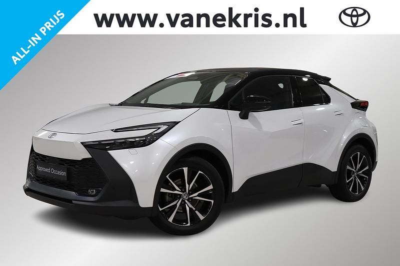 Wit Occasion 2025 Toyota C-HR Edition SUV | € 34.944 (Eerlijke prijs) - Afbeelding 1/4