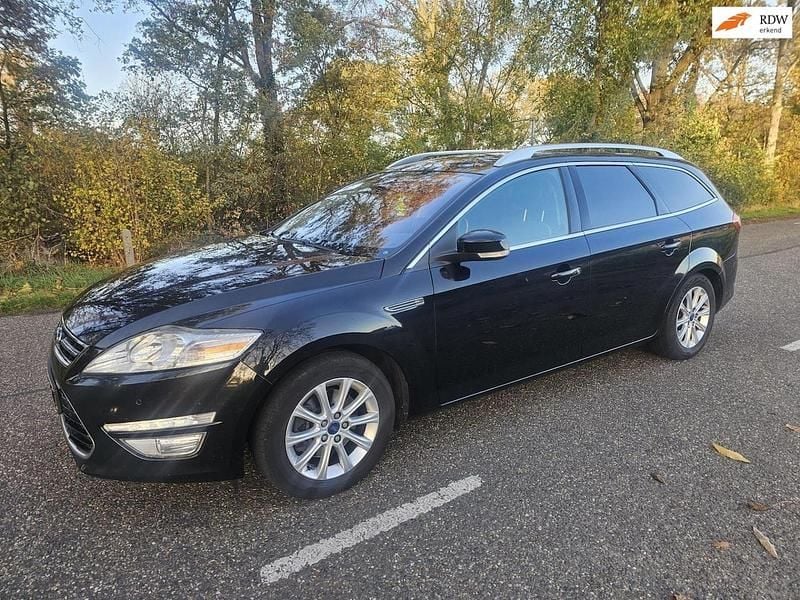 Zwart Gebruikt 2012 Ford Mondeo Titanium Stationwagen | € 3.750 (Eerlijke prijs) - Afbeelding 1/4