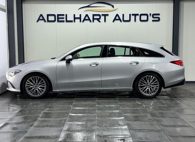 Occasion Mercedes CLA180 Shooting Brake Luxury 136 PK (100 kW) 2023 Grijs Stationwagen