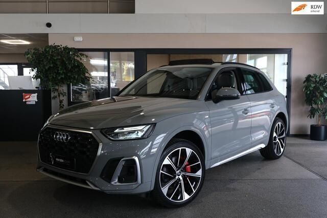 Grijs, metallic lak Gebruikt 2022 Audi Q5 S-Line SUV | € 43.950 (Eerlijke prijs) - Afbeelding 1/4