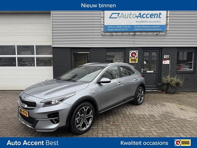 Grijs Gebruikt 2021 Kia XCeed SUV | € 22.444 (Eerlijke prijs) - Afbeelding 1/4