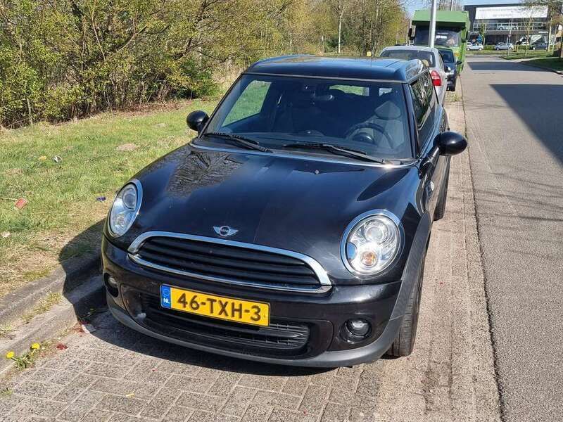 Zwart Gebruikt 2012 Mini One Clubman Stationwagen | € 6.599 (Eerlijke prijs) - Afbeelding 1/4