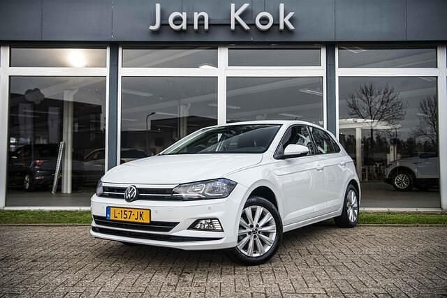 Wit Gebruikt 2021 VW Polo Highline Hatchback | € 16.900 (Eerlijke prijs) - Afbeelding 1/4
