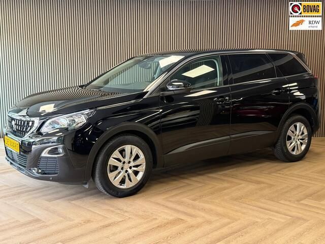 Zwart Gebruikt 2020 Peugeot 5008 MPV | € 22.995 (Eerlijke prijs) - Afbeelding 1/4