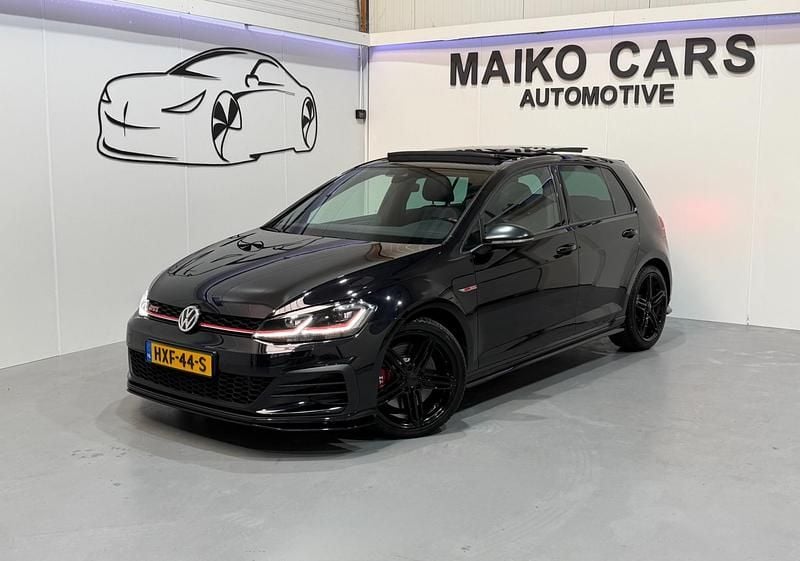 Zwart Gebruikt 2019 VW Golf VII GTI Hatchback | € 28.995 (Goede deal) - Afbeelding 1/4