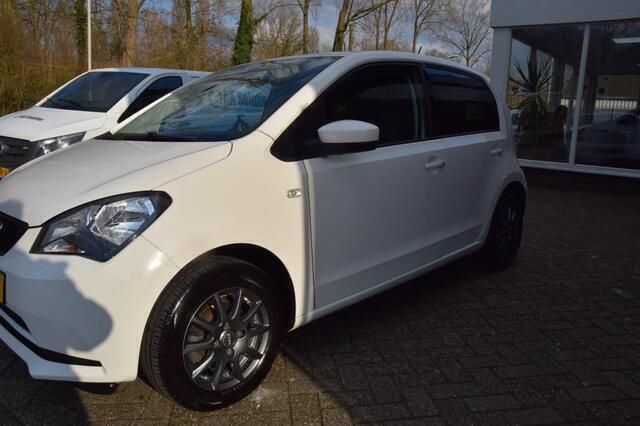 Wit Gebruikt 2017 Seat Mii Cosmopolitan Hatchback | € 7.599 (Goede deal) - Afbeelding 1/4