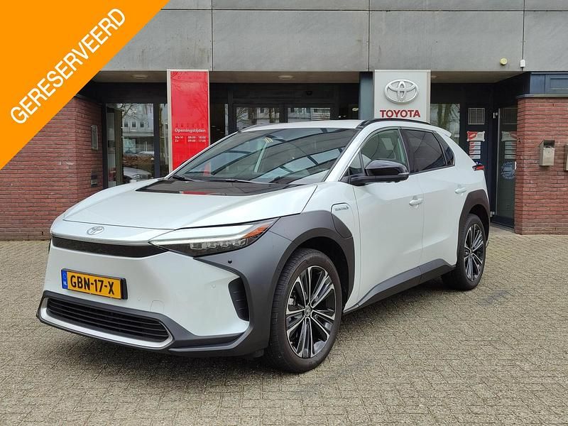 Wit Gebruikt 2024 Toyota bZ4X Premium SUV | € 42.529 (Duur) - Afbeelding 1/4