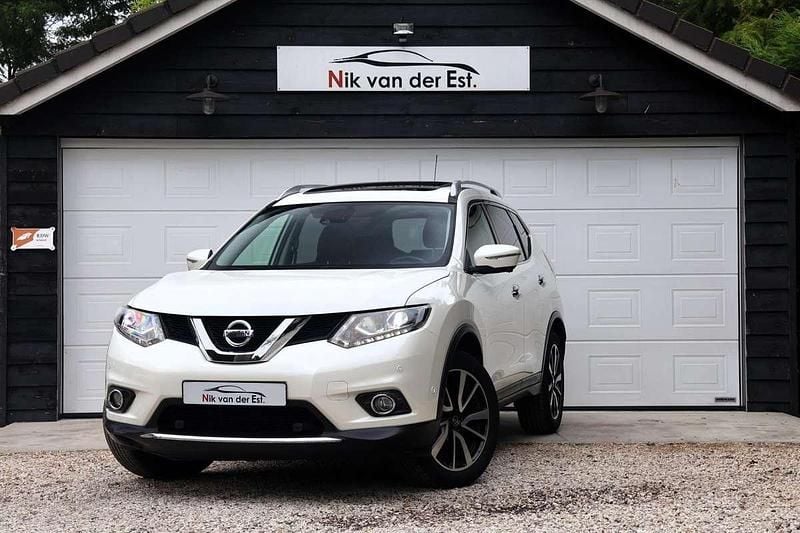 Wit, metallic lak Gebruikt 2016 Nissan X-Trail Tekna SUV | € 17.250 (Eerlijke prijs) - Afbeelding 1/4