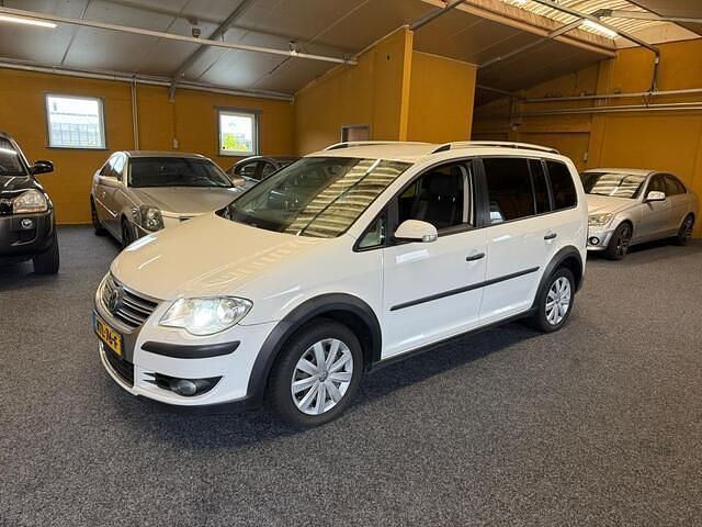 Wit Gebruikt 2008 VW Touran MPV | € 7.499 (Duur) - Afbeelding 1/4