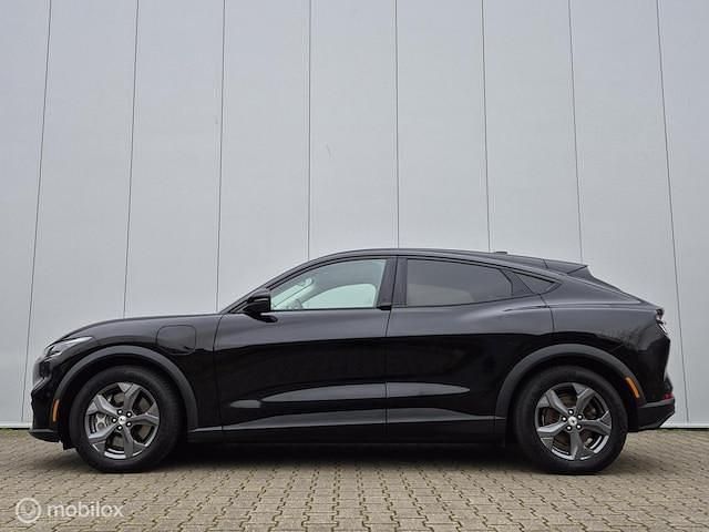 Occasion Ford Mustang Mach-E 202 kW (276 PK) 2021 Zwart SUV