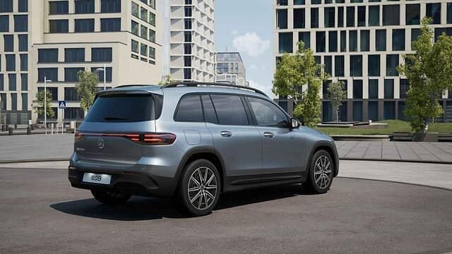 Nieuw Mercedes EQB250+ Business 139 kW (190 PK) 2025 Zilver SUV