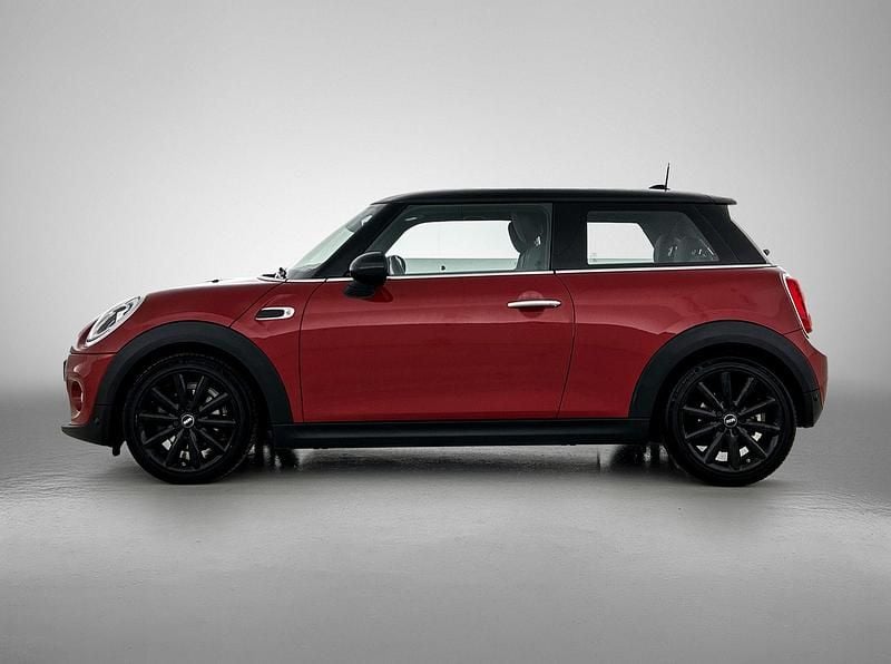 Occasion Mini Cooper Business 136 PK (100 kW) 2018 Rood Hatchback