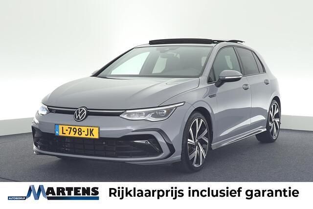 Grijs Gebruikt 2021 VW Golf VIII R-line Hatchback | € 27.449 (Eerlijke prijs) - Afbeelding 1/4