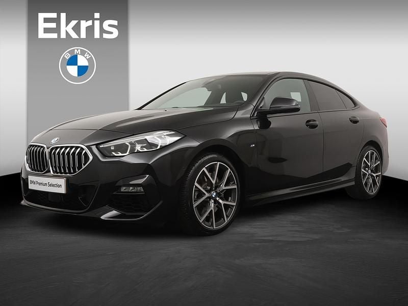 Zwart Occasion 2024 BMW 220 Comfort Edition Coupé | € 36.900 (Super prijs) - Afbeelding 1/4