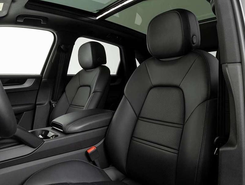 Occasion Porsche Cayenne S E-Hybrid 519 PK (381 kW) 2024 Zwart SUV