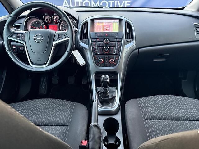 Occasion Opel Astra 120 PK (88 kW) 2014 Grijs (metallic) Hatchback