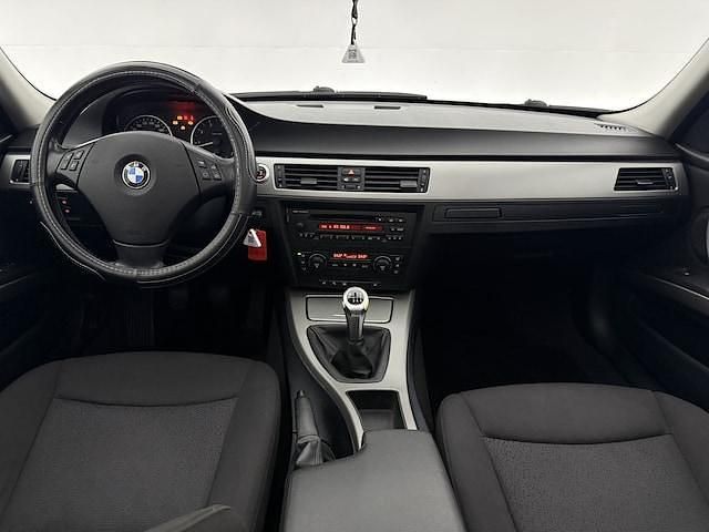 Occasion BMW 320 150 PK (110 kW) 2005 Grijs Sedan