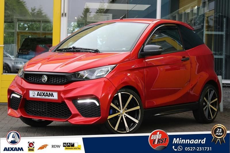 Rood Gebruikt 2022 Aixam Coupe Coupé | € 13.800 (Goede deal) - Afbeelding 1/4