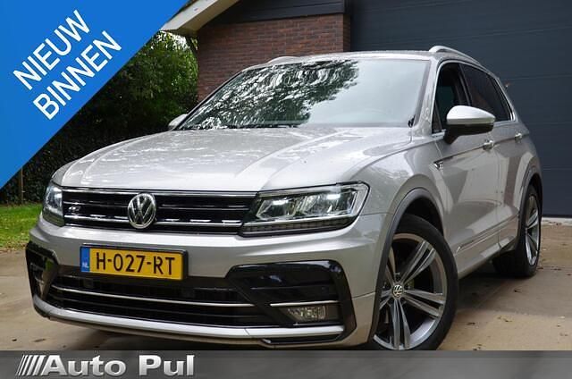 Grijs Gebruikt 2020 VW Tiguan Highline SUV | € 26.500 (Eerlijke prijs) - Afbeelding 1/4
