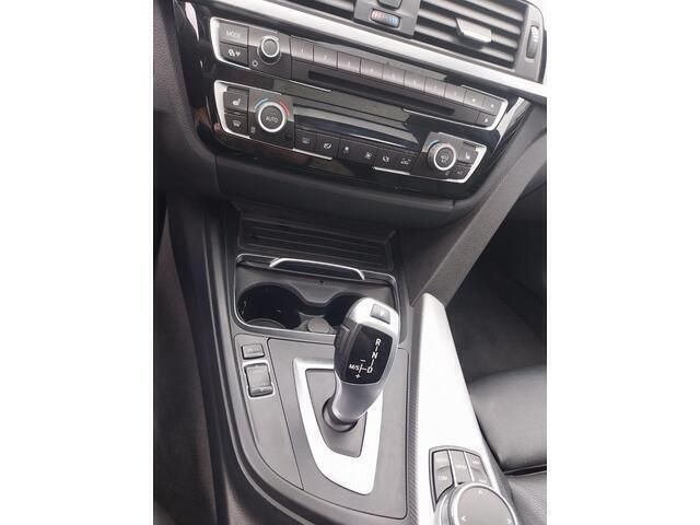 Occasion BMW 318 M Sport 136 PK (100 kW) 2019 Grijs Stationwagen