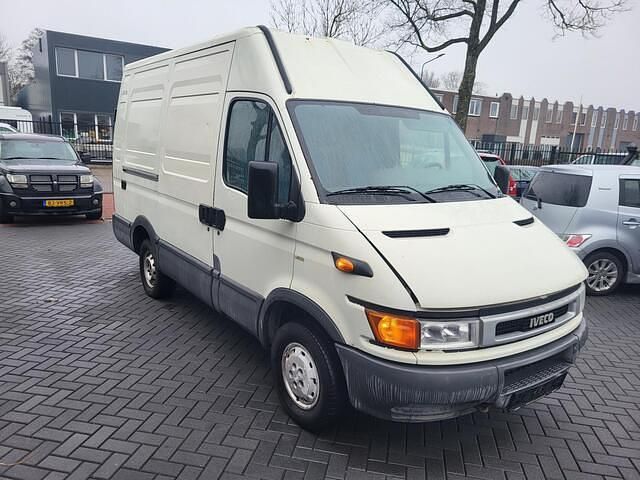 Occasion Iveco Daily 106 PK (77 kW) 2002 Wit Van