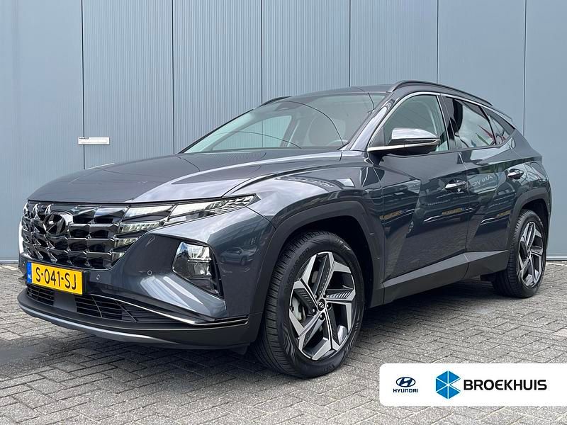 Grijs Gebruikt 2023 Hyundai Tucson Comfort SUV | € 33.895 (Eerlijke prijs) - Afbeelding 1/4
