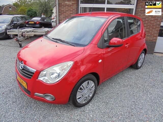 Rood Occasion 2012 Opel Agila Edition Hatchback | € 4.350 (Eerlijke prijs) - Afbeelding 1/4