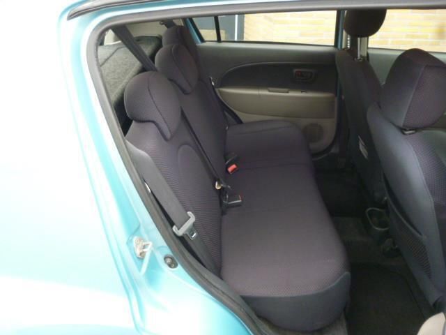 Occasion Daihatsu Sirion 69 PK (50 kW) 2006 Blauw Hatchback