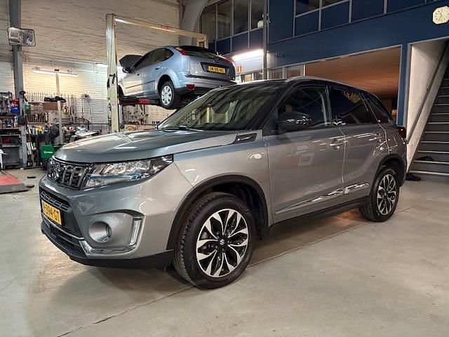 Occasion Suzuki Vitara Comfort 129 PK (94 kW) 2022 Grijs SUV