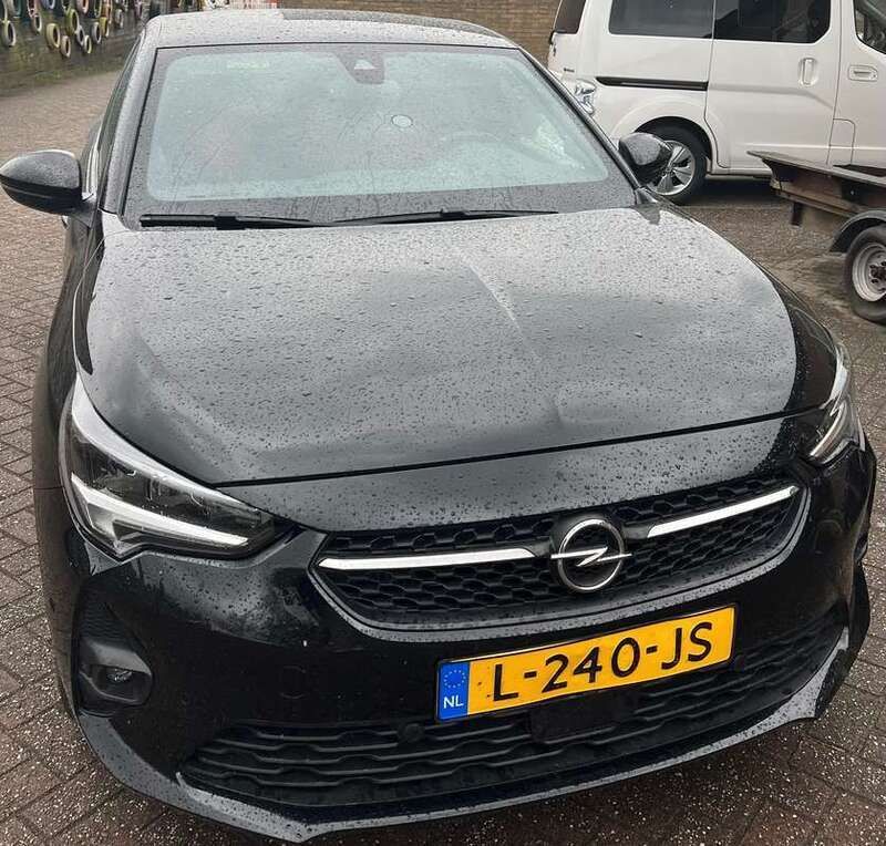 Zwart Gebruikt 2021 Opel Corsa GS Line Hatchback | € 20.000 - Afbeelding 1/4