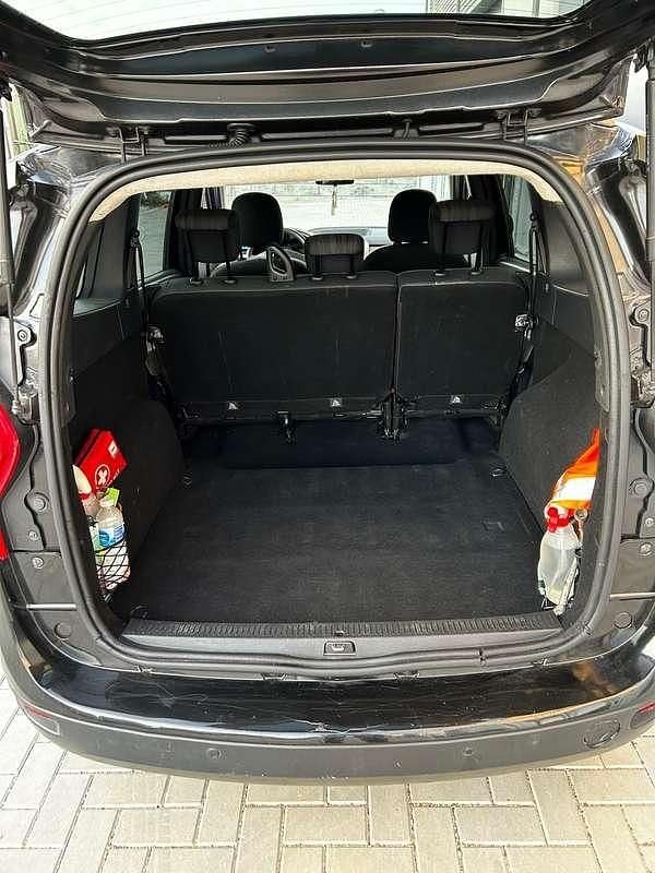 Zwart Gebruikt 2014 Dacia Lodgy Ambiance MPV | € 3.600 (Goede deal) - Afbeelding 1/4