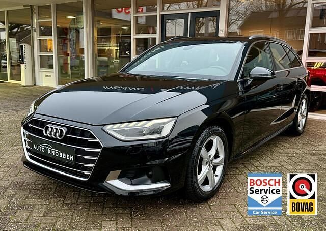 Zwart (metallic) Occasion 2020 Audi A4 Proline Stationwagen | € 25.900 (Iets duurder) - Afbeelding 1/4