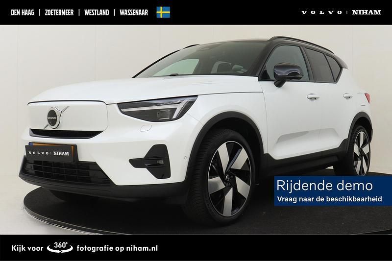 Wit Gebruikt 2025 Volvo XC40 Ultimate SUV | € 56.890 - Afbeelding 1/4