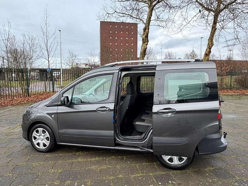 Occasion Ford Tourneo 101 PK (74 kW) 2019 Grijs MPV