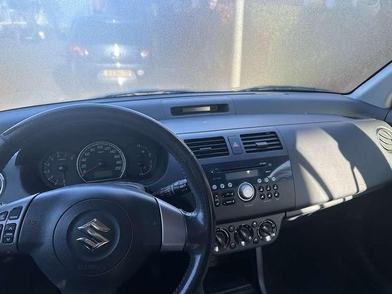 Occasion Suzuki Swift 92 PK (67 kW) 2007 Zwart Hatchback