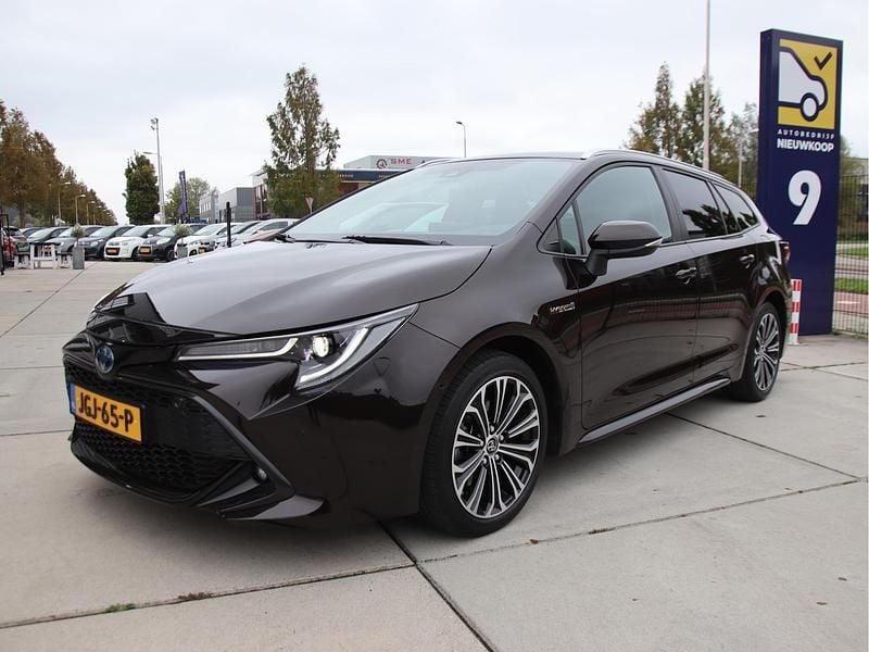 Zwart Occasion 2019 Toyota Corolla Style Stationwagen | € 22.949 (Goede deal) - Afbeelding 1/4